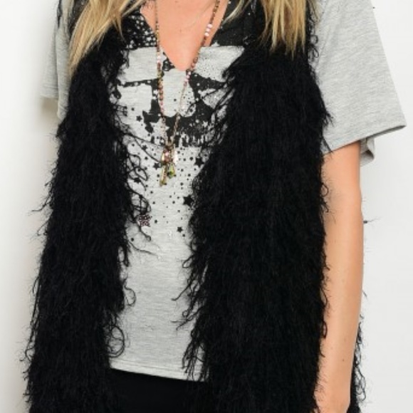 LAST 1- BLACK FRINGE SWEATER VEST - Picture 3 of 3